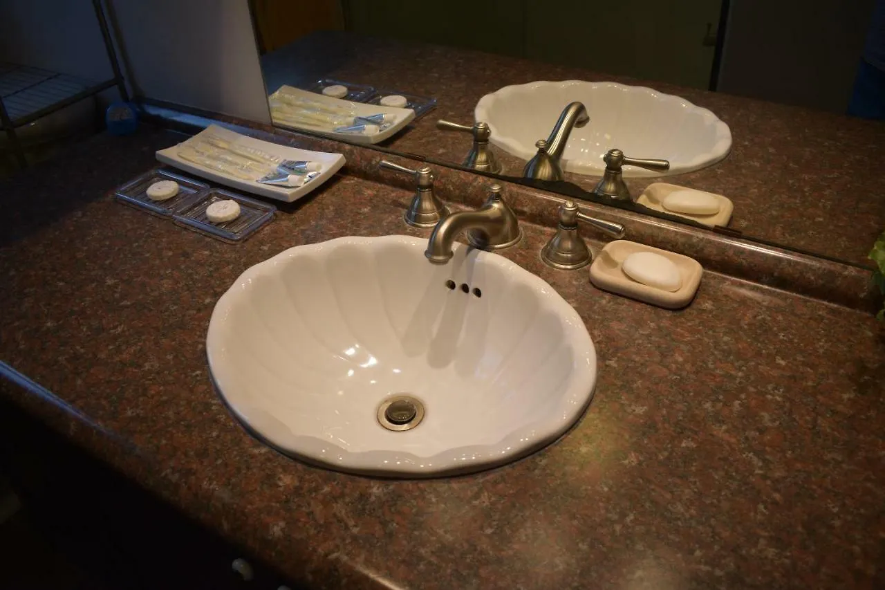 Graham Homestay Ottawa
